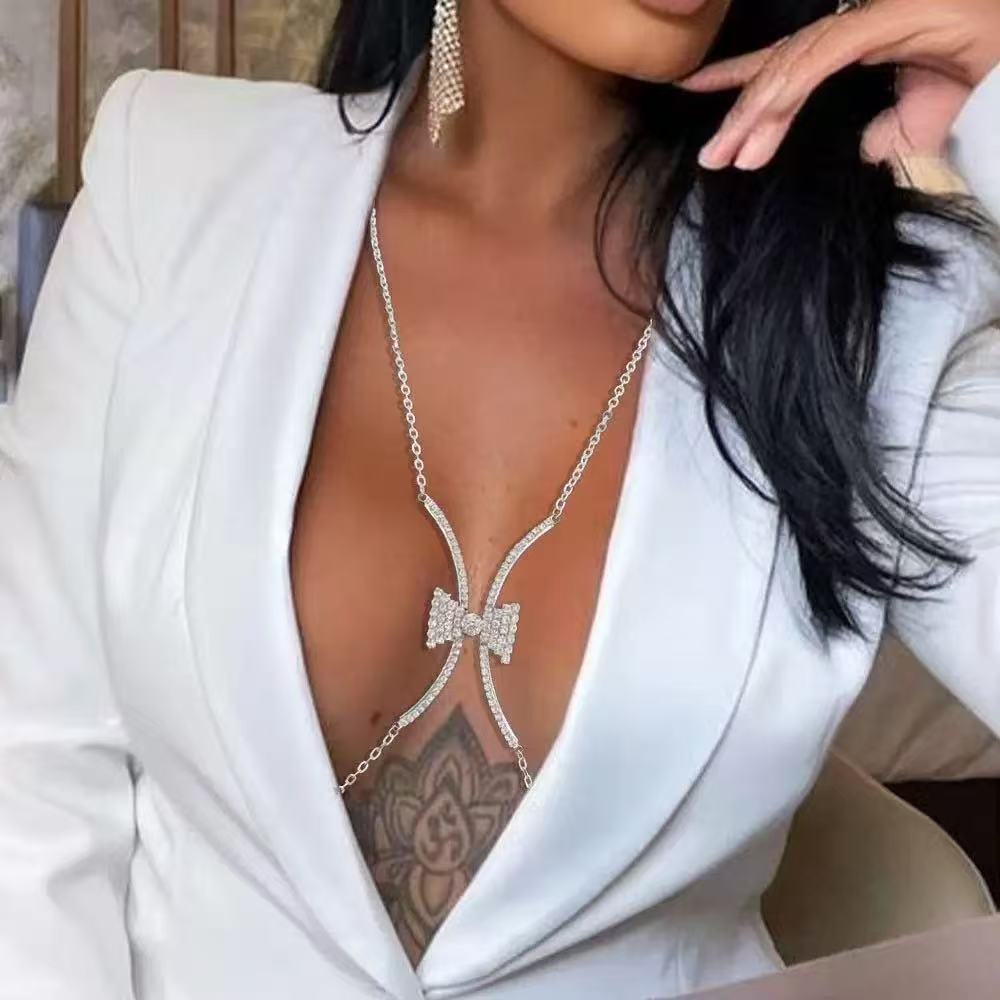 Ethnic Fashion Accessories - إكسسوارات أزياء أوروبية وأمريكية بسيطة بأسلوب
