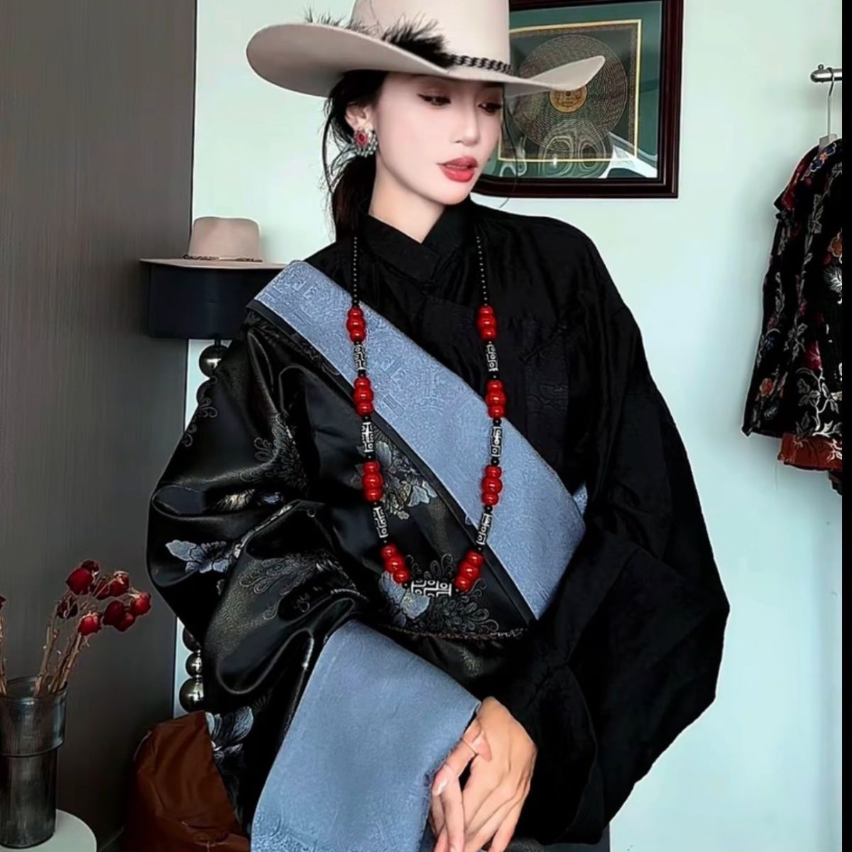زي نسائي بوذي تبتي جديد على طر - مراجعة Ethnic Fashion Shoot وسعره