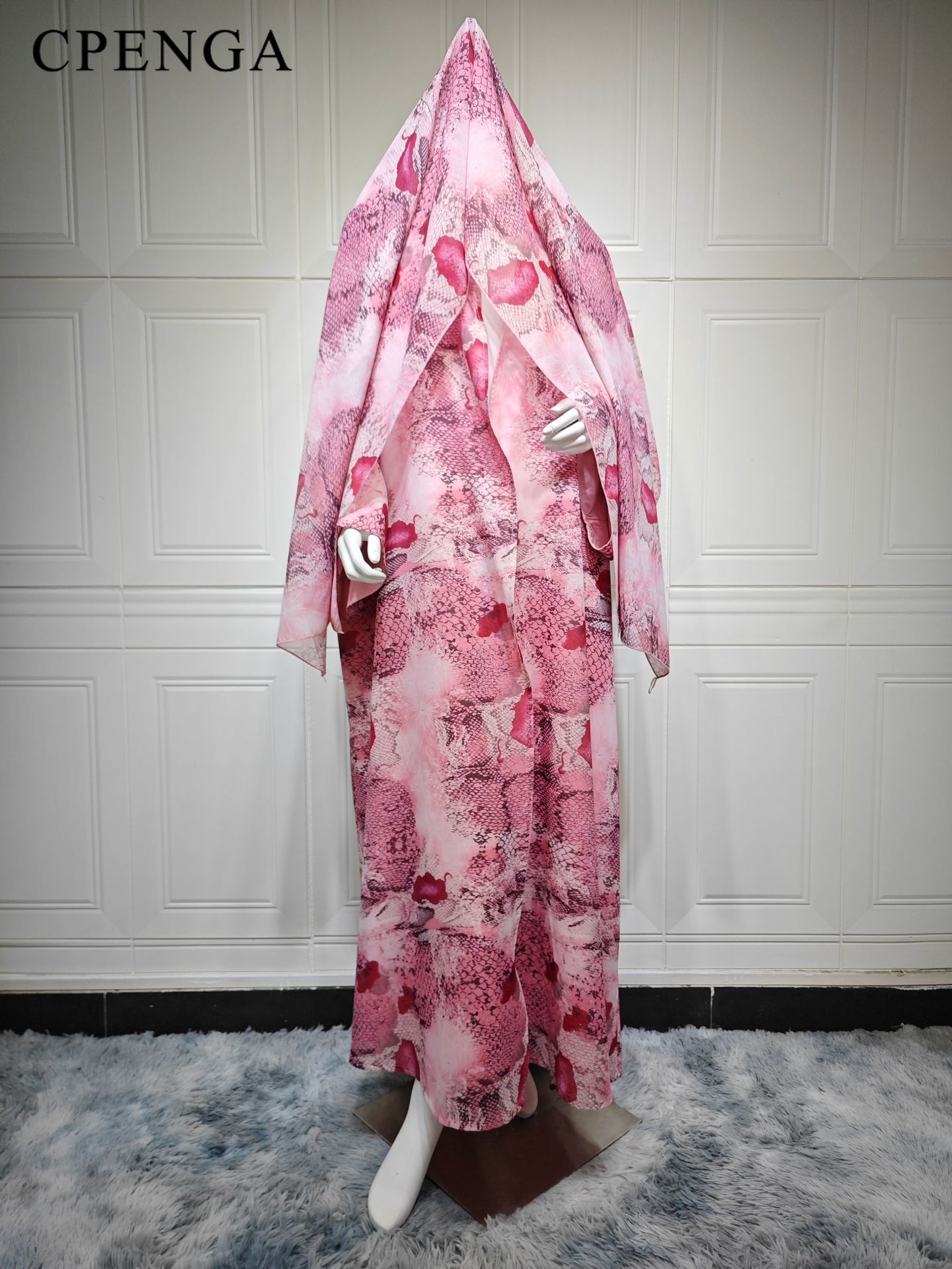 عباءة دبي الفاخرة 2026 بطبعة و - مراجعة Abaya Modest Wear وسعره